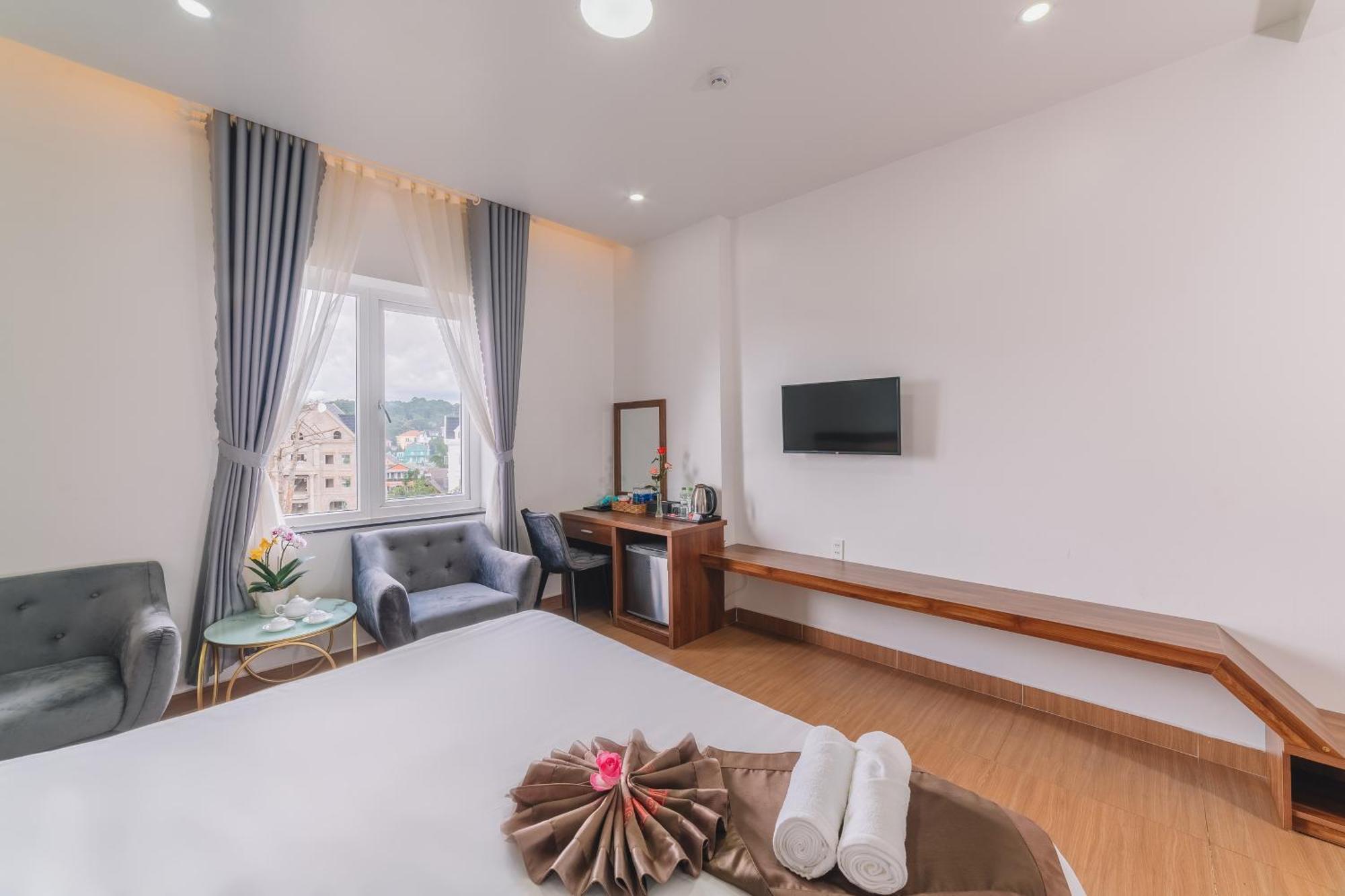 Anh Duc Hotel Da Lat City Exteriör bild