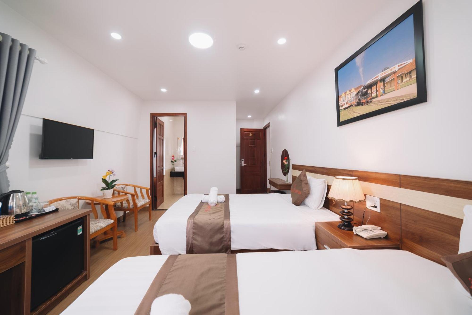Anh Duc Hotel Da Lat City Exteriör bild