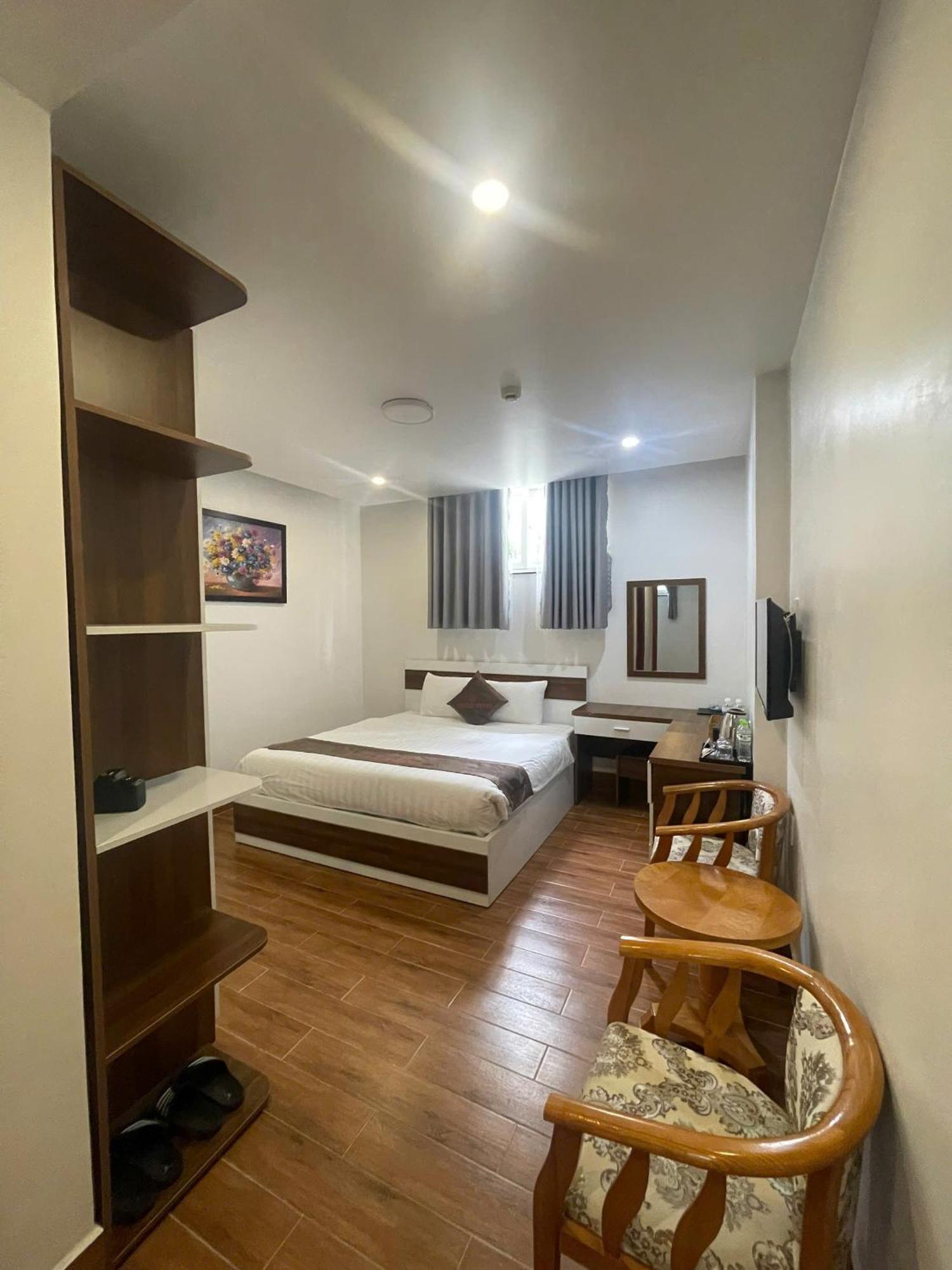 Anh Duc Hotel Da Lat City Exteriör bild